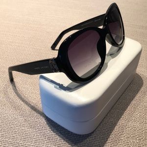 Never worn Marc Jacobs sunglasses